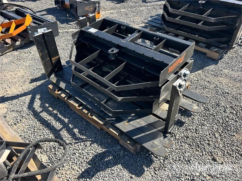 Quantity of (3) PABREAK SSF120 60 in Skid Steer F Vilice