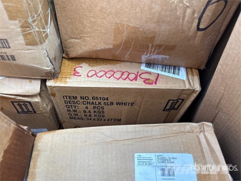  Quantity of (3) Pallets of Contractor supplies معدات البناء - غير ذلك