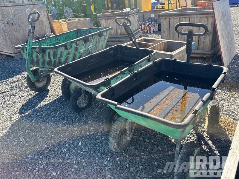 Quantity of (3) Pull Utility Cart エンジン