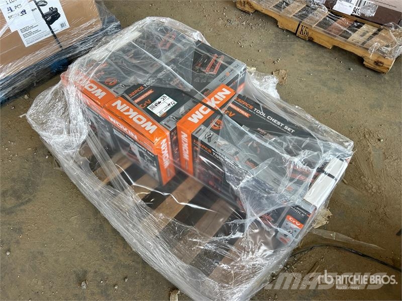 Quantity of (3) Wokin 132 PC Tool Chest Set Tool B 其他