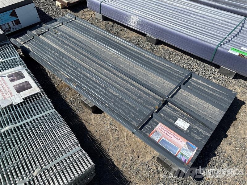 Quantity of (30) 7.87 ft x 3 ft Grey Metal Roofing Vintsid, telfrid ja materjaliliftid