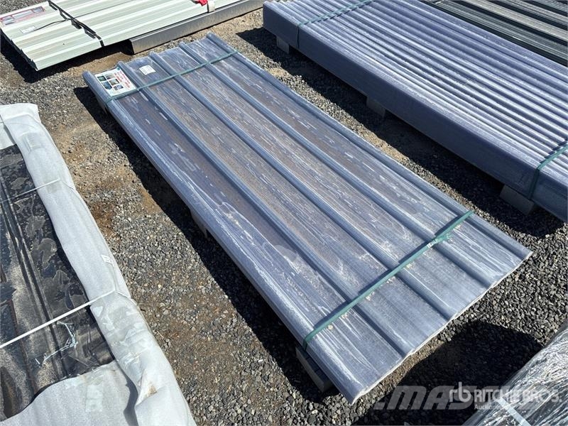 Quantity of (30) 7.87 ft x 3 ft Corrugated Polycar 吊车起重机、绞车吊货机和物料升降机
