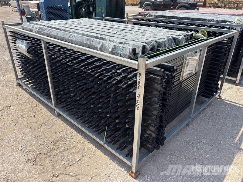  Quantity of (30)  STARVOX SV0810-30 10 ft x 7 ft P Equipos de vallado