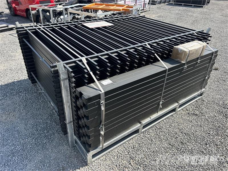  Quantity of (32)  SUNTOP S0608-32 8 ft x 6 ft Powd Fencing equipment