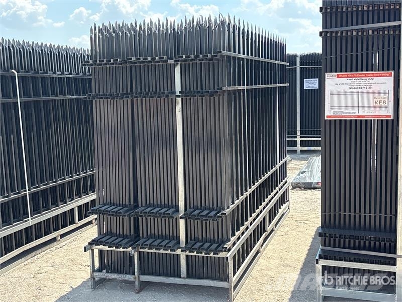  Quantity of (33)  Skyway F10 10 ft x 7 ft Wrought  Outros componentes