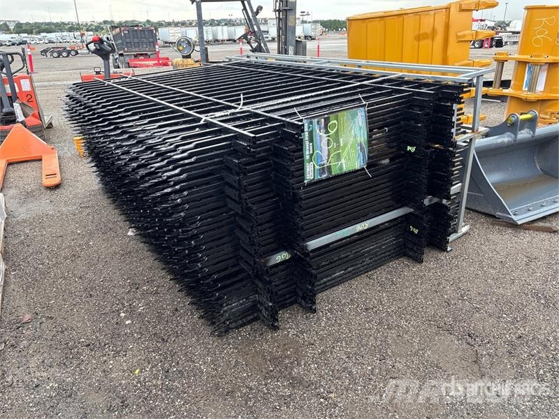  Quantity of (33)  Skyway SFS33-330TF 10 ft x 7 ft  Inne akcesoria