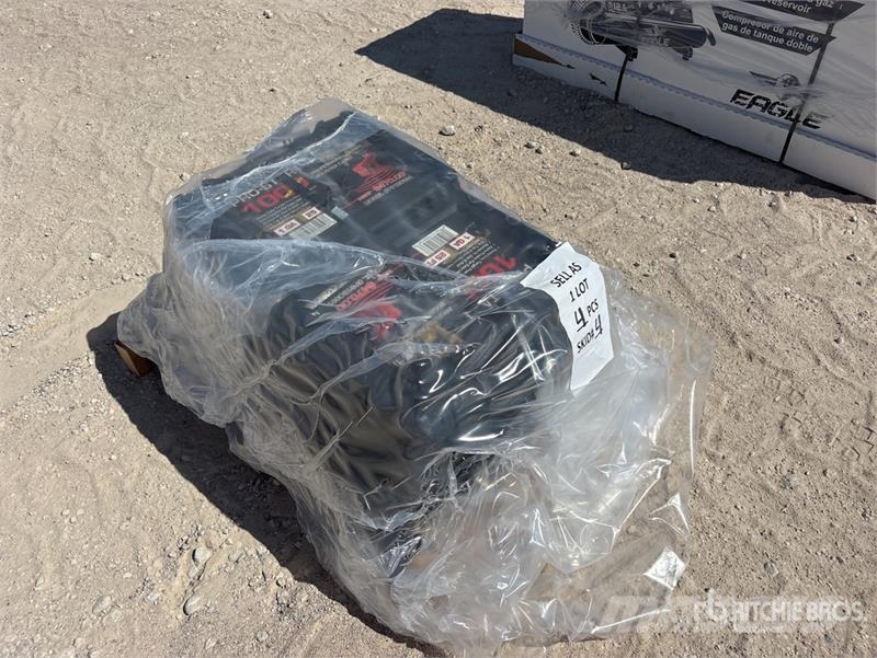  Quantity of (4) 1 Gauge, 25 ft Heavy Duty Booster  مكونات أخرى