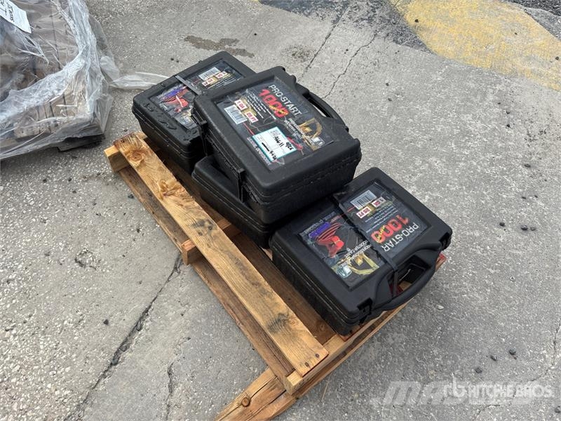 Quantity of (4) 1 Gauge 25 ft Heavy Duty Booster C Other components