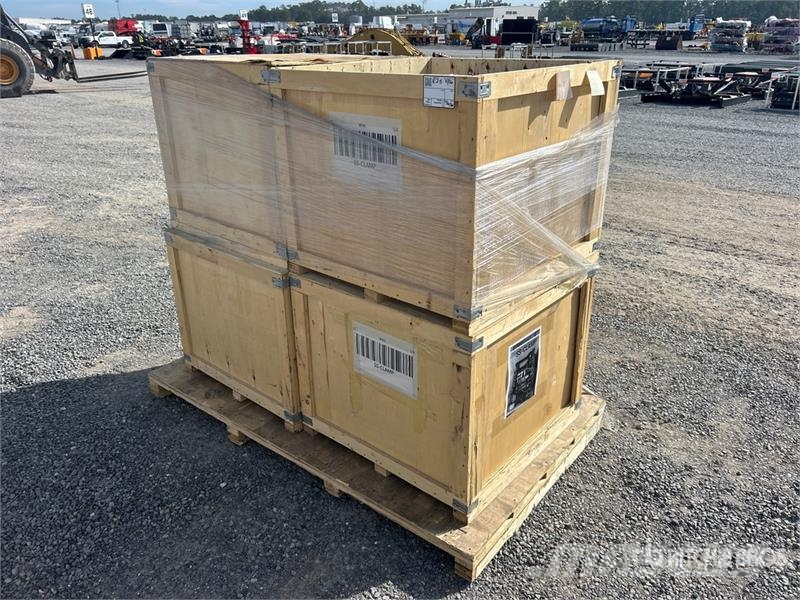 Quantity of (4) 30 in Mini Skid Steer Grapple Buck Grabeži