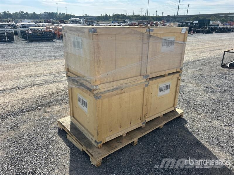 Quantity of (4) 30 in Mini Skid Steer Grapple Buck Grabeži