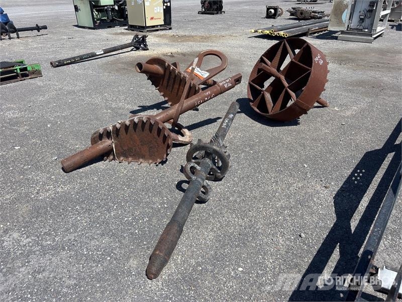 Quantity of (4) Assorted Auger Bit Ostale kargo komponente