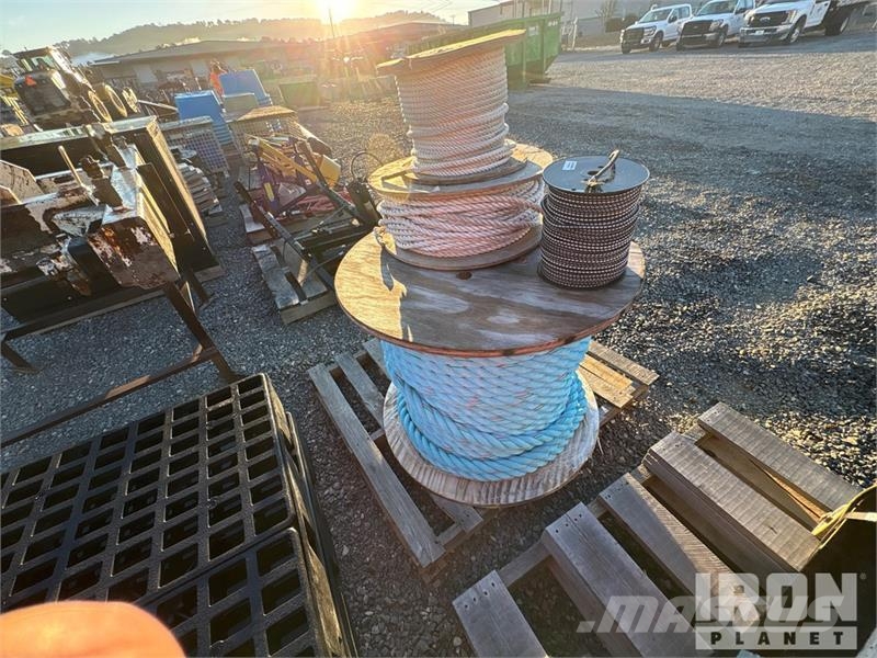 Quantity of (4) Commercial Utility Rope Spools - B Outros componentes
