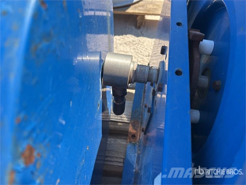 Quantity of (4) Coxreels SLP-5100 Hose Reels Other components
