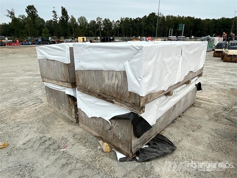 Quantity of (4) Crates of Polyester Round Slings Piezas y equipos para grúas