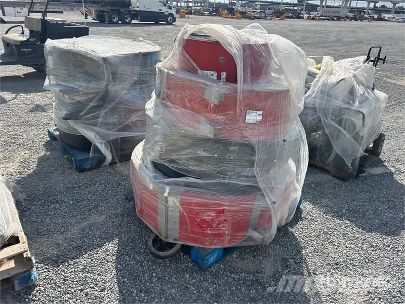 Quantity of (4) Fan Autres accessoires