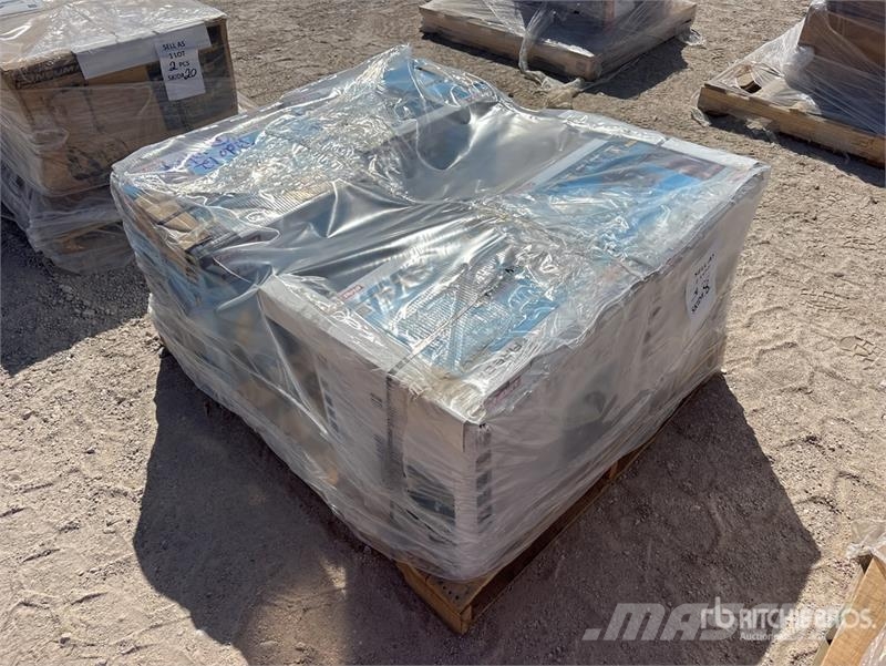  Quantity of (4) First Alert Fire & Water Proof Saf مكونات أخرى