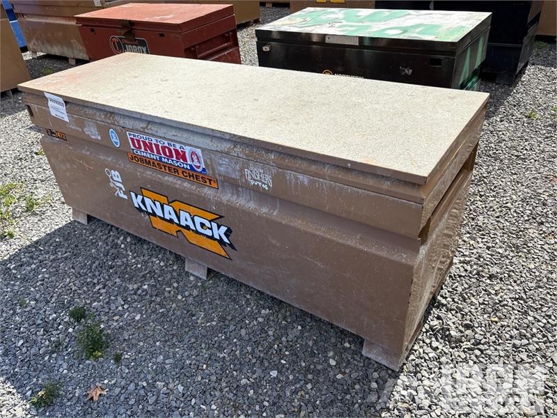  Quantity of (4) Gang Boxes 2472 Drugi deli