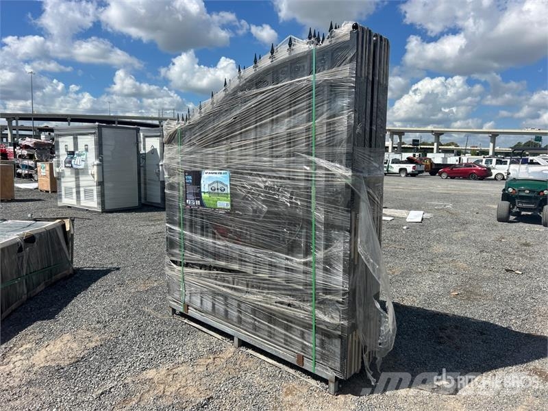 Quantity of (4) Greatbear 14 ft x 7 ft Wrought Ir Muud põllumajandusmasinad