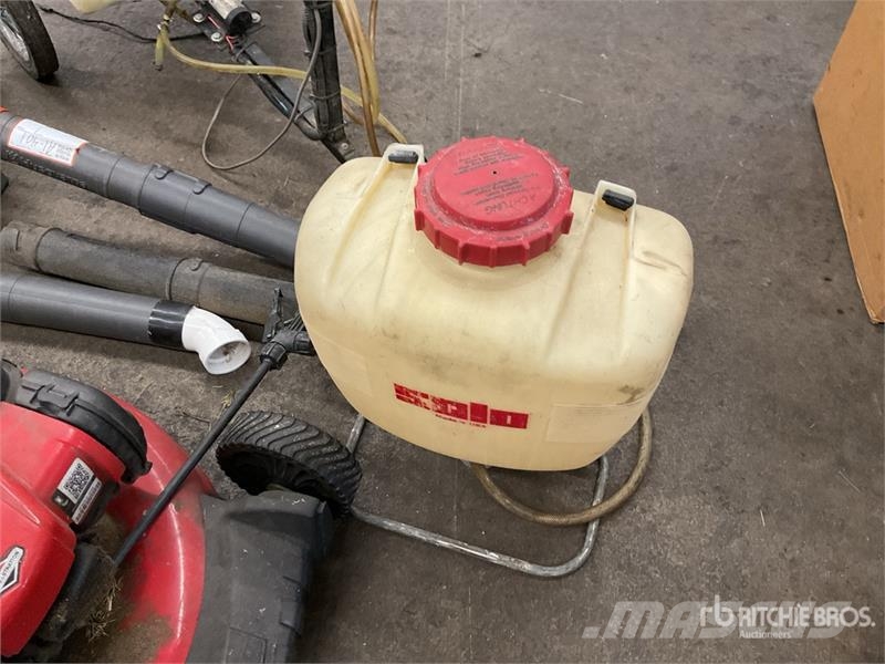  Quantity of (4) Husqvarna 125B Blower, Troy-Bilt T 农业机械-其他