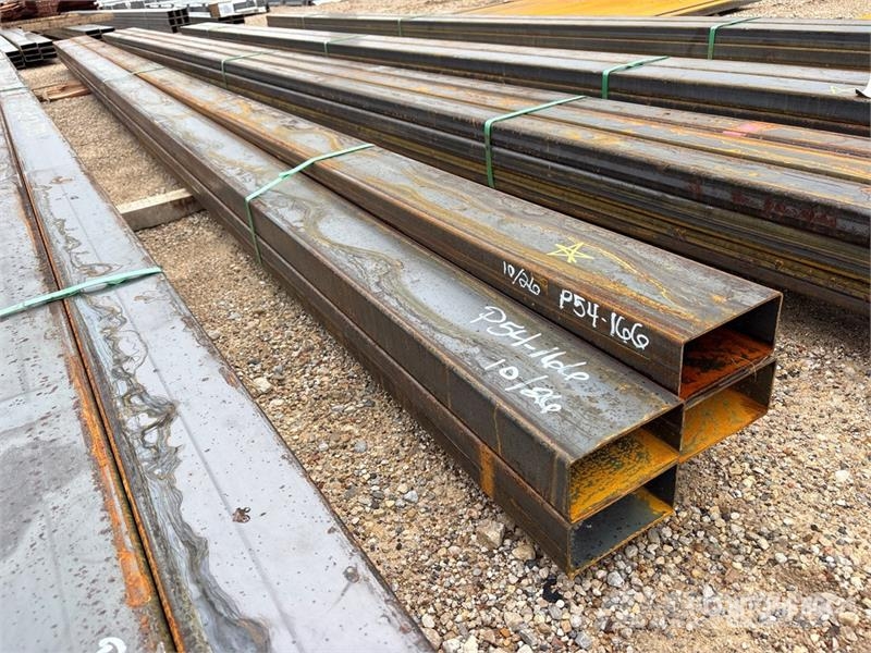 Quantity of (4) Kit Containers 3 in x 6 in x 23 f Vinssit, nostolaitteet ja materiaalinostimet