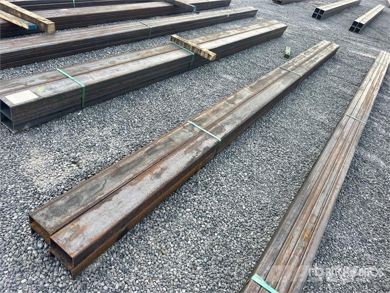  Quantity of (4)  Kit Containers 3 in x 6 in Rectan Andet tilbehør