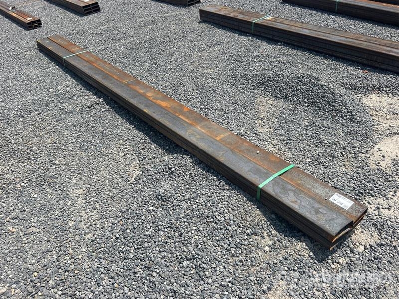 Quantity of (4) Kit Containers 2 in x 6 in Rectan Other components