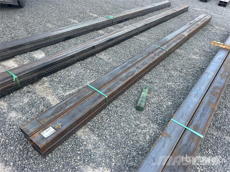  Quantity of (4)  Kit Containers 3 in x 6 in Rectan Andet tilbehør
