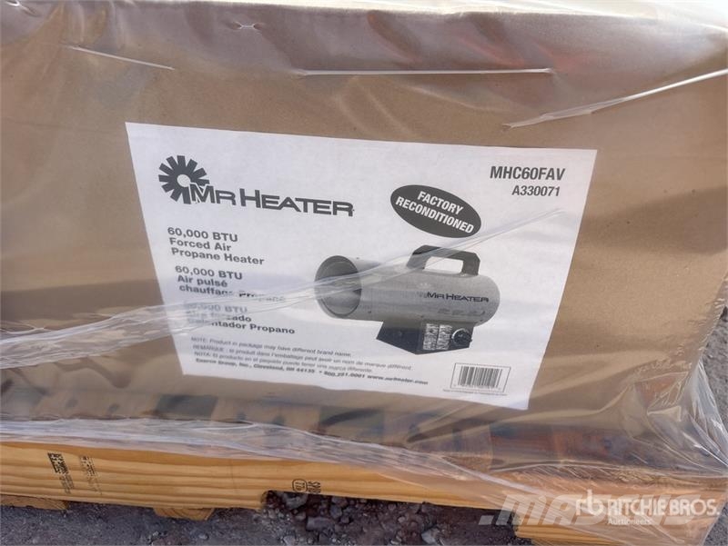  Quantity of (4) Mr. Heater 60,000 BTU Forced Air S Fűtő és Hűtő felszerelések