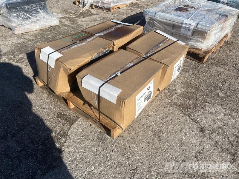 Quantity of (4) Pallets of Mr. Heater 60000 BTU 60 Ogrevalna in odtajevalna oprema
