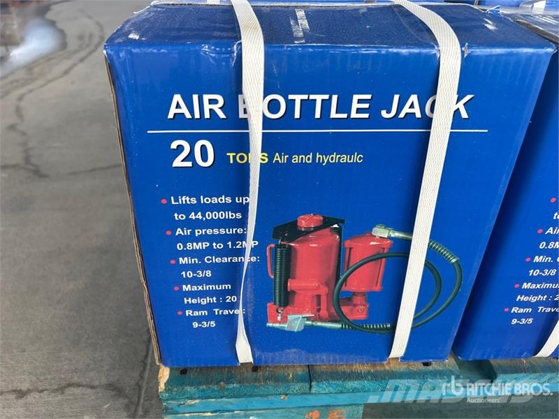  Quantity of (4)  Powertek 20T lifter 20 Ton Air/Hy Строителство - Други