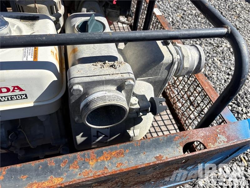 Quantity of (4) Skid-Mounted Water Pump Vodne črpalke
