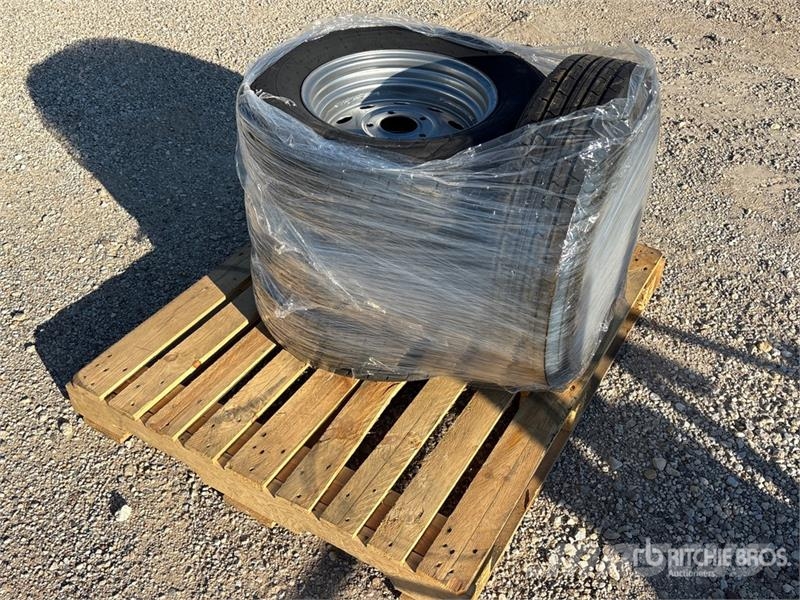  Quantity of (4) ST205RADTQMS155MT 205x75R15 Tires Gumiabroncsok, kerekek és felnik