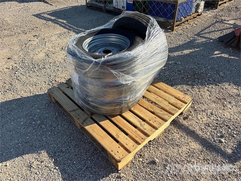  Quantity of (4) ST205RADTQMS155MT 205x75R15 Tires Gumiabroncsok, kerekek és felnik