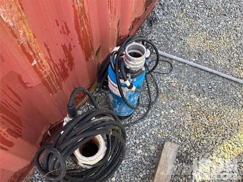 Quantity of (4) Tsurumi Electric Submersible Water Outros componentes