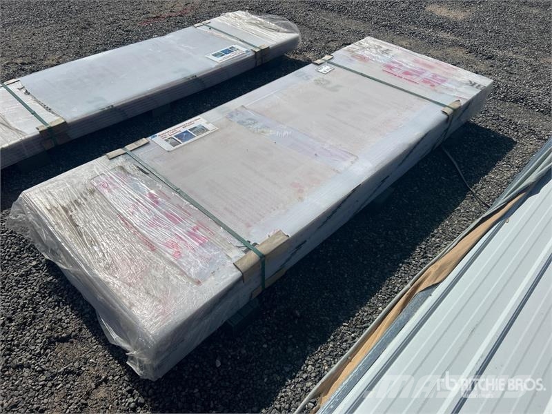 Quantity of (40) 35 in x 8 ft Multi-wall Polycarbo Pacēlāji, vinčas un materiālu lifti