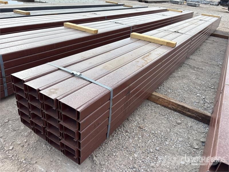 Quantity of (40) 4 in x 20 ft C- Purlin (Unused) Drugi deli