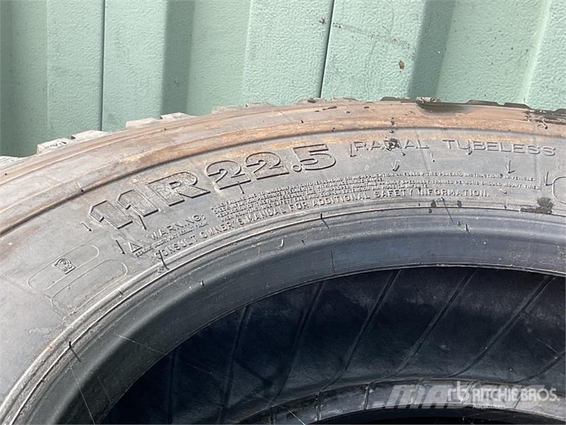 Quantity of (5) 11R22.5 Tires Transport – ostalo