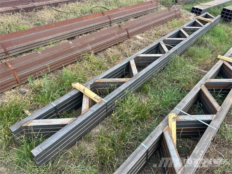  Quantity of (5) 18 in x 20 ft Metal Trusses (Unuse Other components