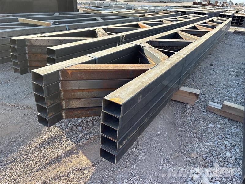  Quantity of (5) 18 in x 20 ft Metal Trusses (Unuse Drugi deli