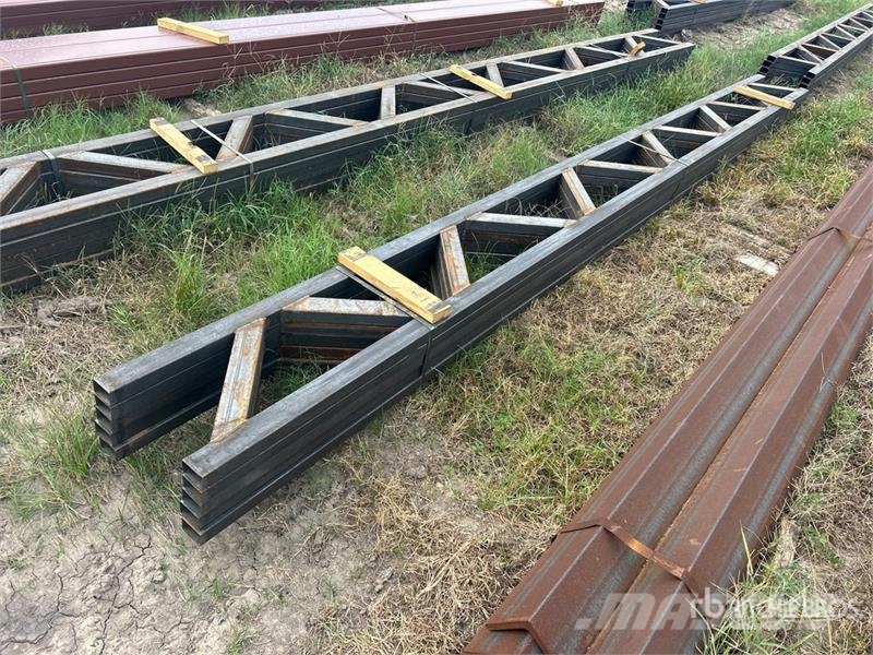  Quantity of (5) 18 in x 20 ft Metal Trusses (Unuse Other components