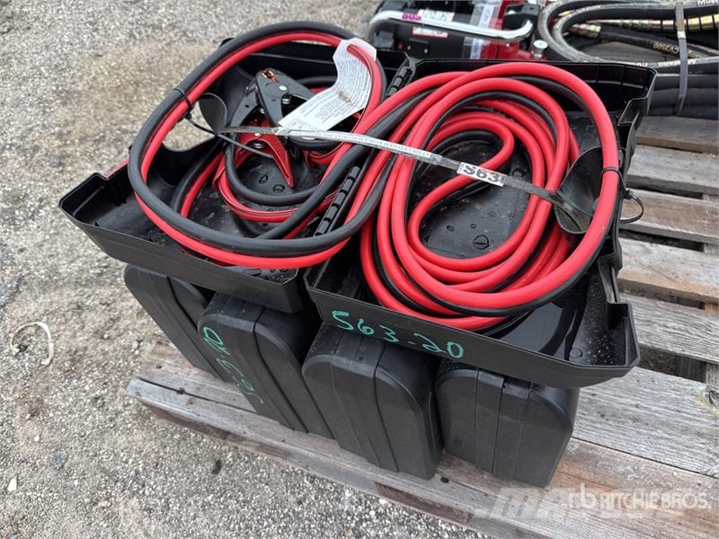 Quantity of (5) 25 ft 800 Amp Extra HD Booster Cab Būvniecība- Citi