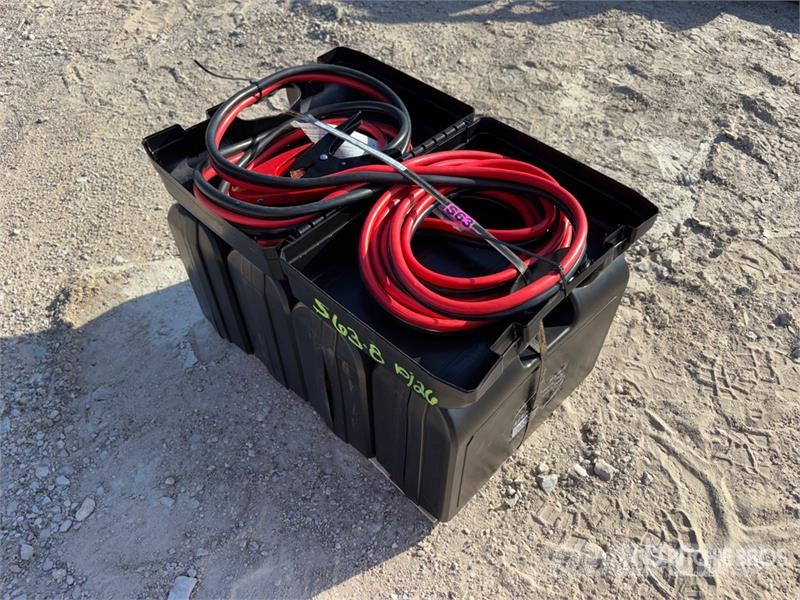 Quantity of (5) 25 Ft 800 Amp Extra HD Booster Cab Ostale komponente za građevinarstvo