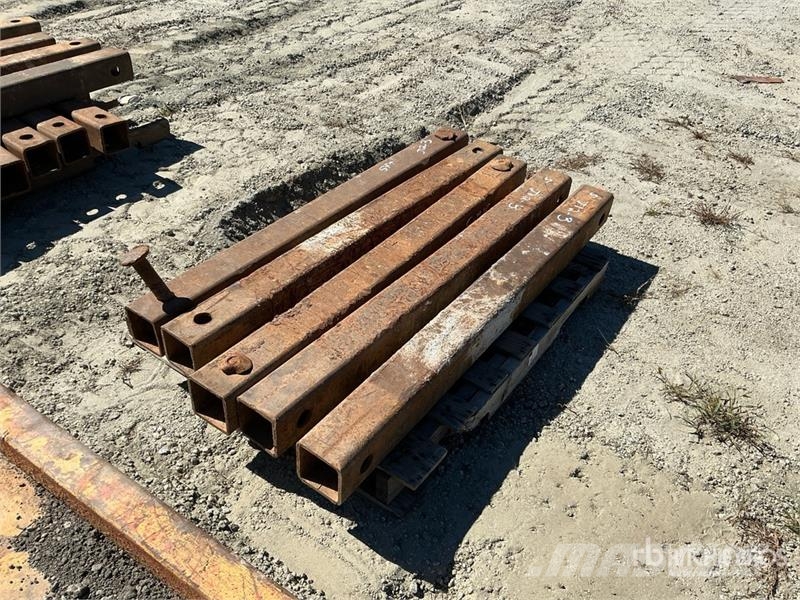 Quantity of (5) 5 ft Spreader Bar Andet tilbehør