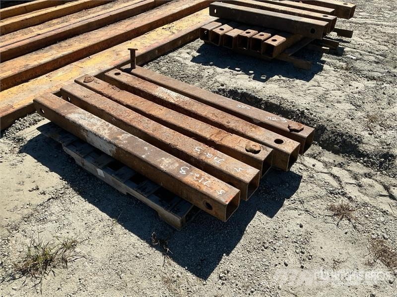  Quantity of (5) 5 ft Spreader Bar Andet tilbehør