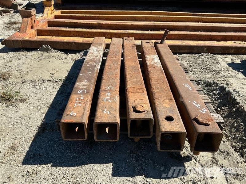  Quantity of (5) 5 ft Spreader Bar Andet tilbehør