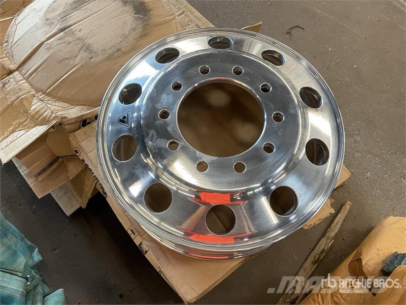 Quantity of (5) Accuride 24.5 Wheels Ruedas