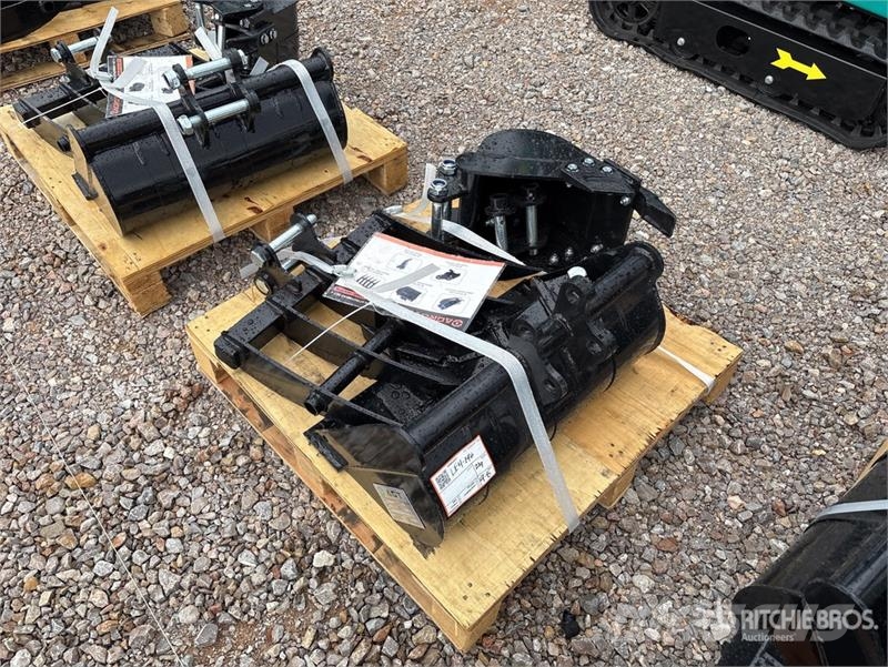 Quantity of (5) AGT 12EX-SET5 Mini Excavator Atta Other components