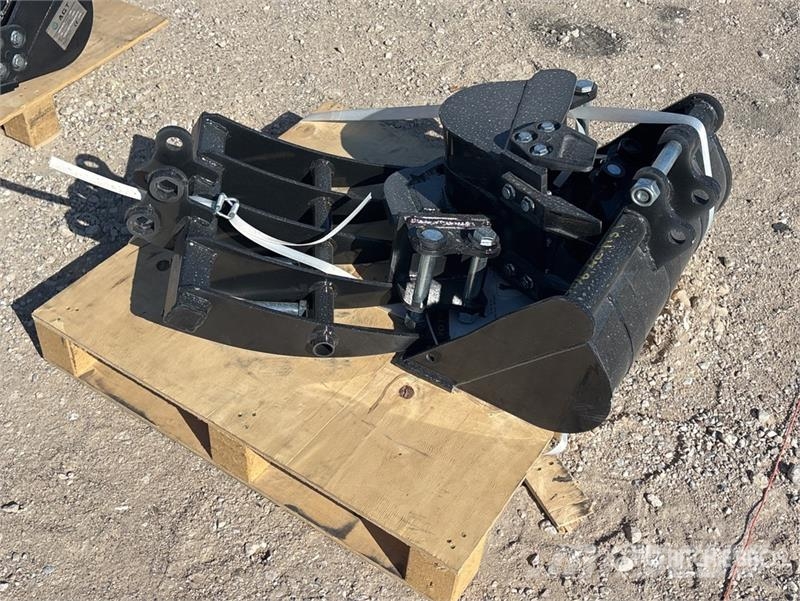 Quantity of (5) AGT 12EX-SET5 Mini Excavator Atta Other components