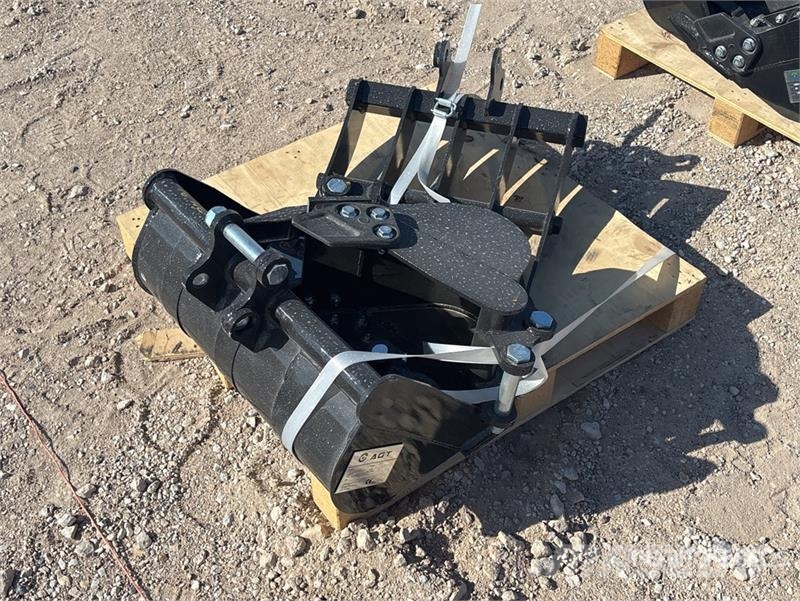 Quantity of (5) AGT 12EX-SET5 Mini Excavator Atta Other components