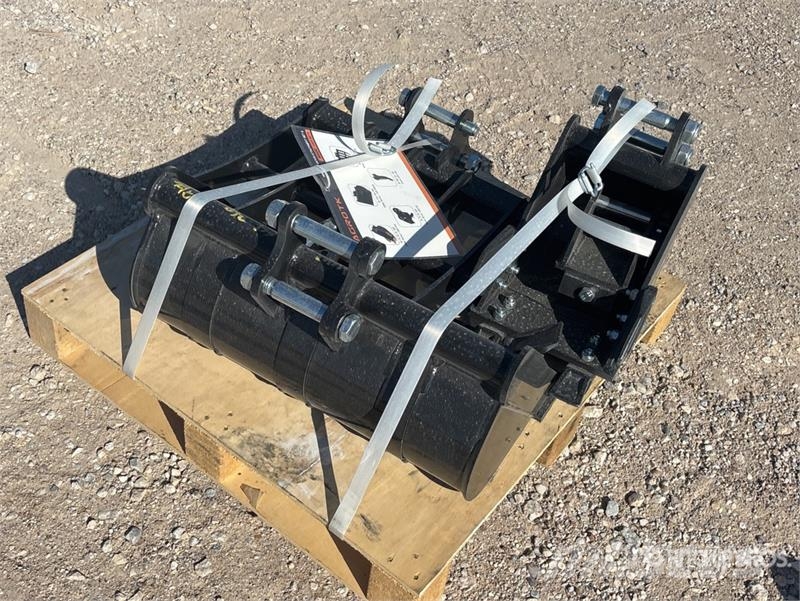 Quantity of (5) AGT 12EX-SET5 Mini Excavator Atta Other components